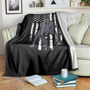 Football Player American Flag Throw Blanket Cool Distressed Vintage Patriotic TS10 Print Your Wear