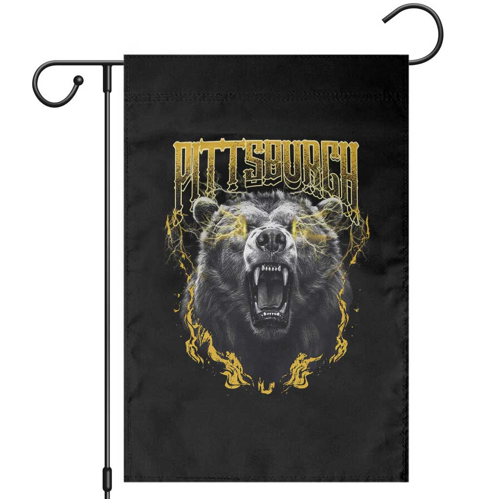 Vintage Pittsburgh Garden Flag Retro Sports Fan Wild Bear Mascot Streetwear Bootleg TS10 Black Print Your Wear