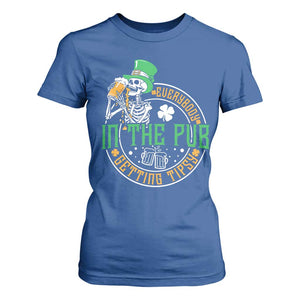 St Patricks Day Pub T Shirt For Women Everybody In The Pub Getting Tipsy TS10 Royal Blue Print Your Wear