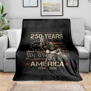 Bigfoot Sasquatch USA 250th Anniversary Throw Blanket Retro 250 Years 1776 2026 4th of July Independence Day