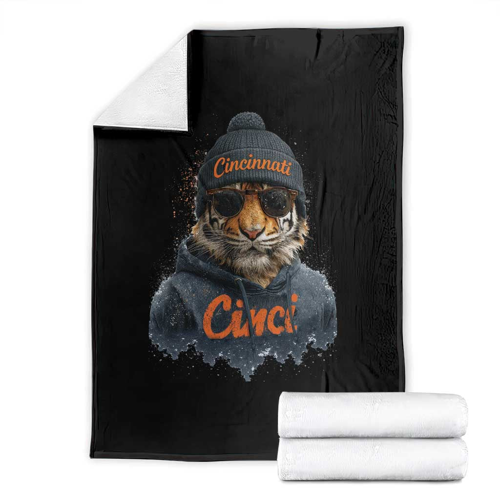 Cincinnati Tiger Throw Blanket Retro Vintage Watercolors TS10 Black Print Your Wear