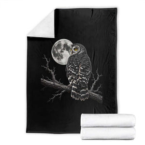 Owl Full Moon Graphic Throw Blanket Vintage Dark Academia Bird