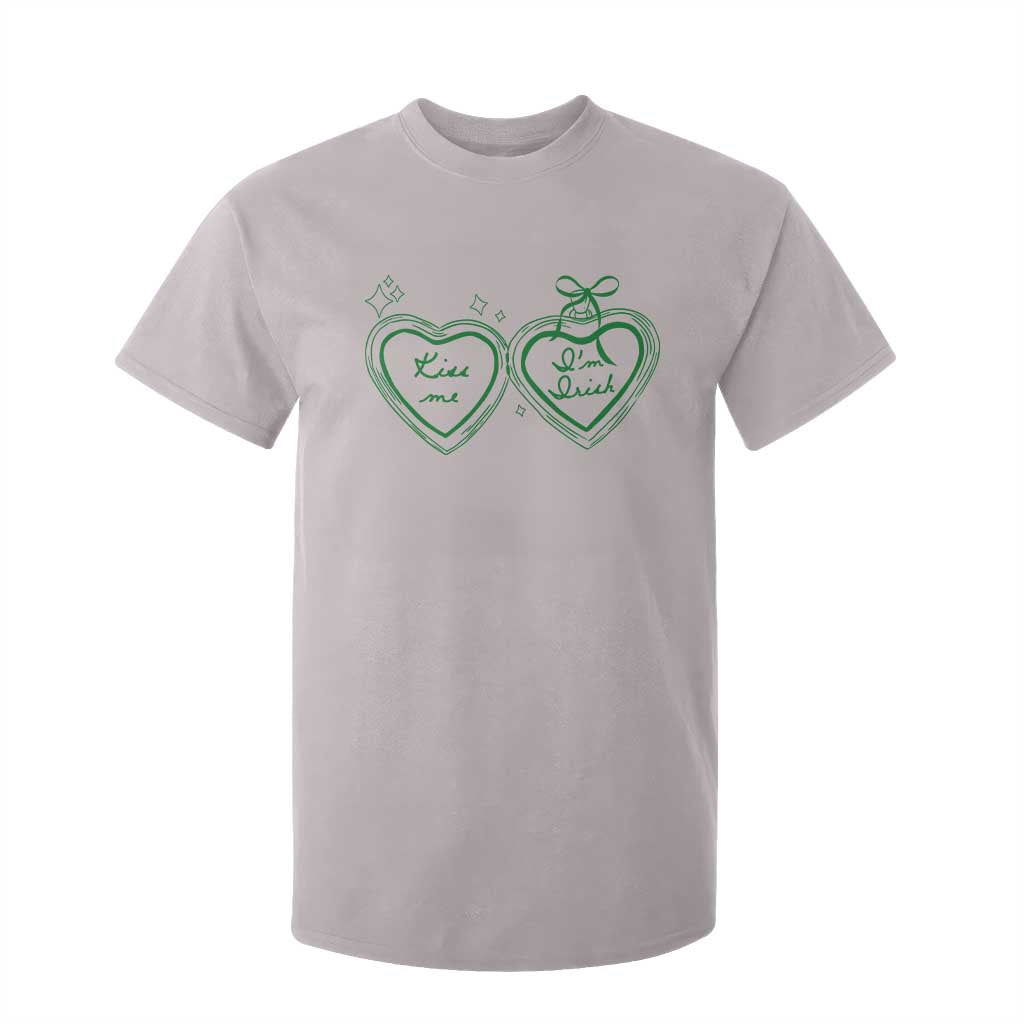 Kiss Me I'm Irish T Shirt For Kid Green Heart Locket St. Patrick's Day Pride TS10 Ice Gray Print Your Wear