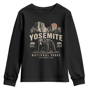 Vintage Yosemite National Park Youth Sweatshirt Retro Bear Nature Wildlife Forest TS10 Black Print Your Wear