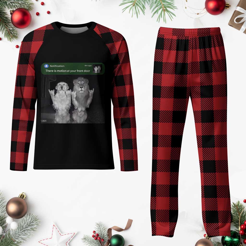 There is Motion at Your Front Door Plaid Pajama Set Funny Golden Retriever Dog And Lion Motion Meme TS10 Buffalo Plaid Print Your Wear