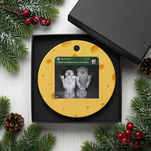 There is Motion at Your Front Door Ceramic Ornament Funny Golden Retriever Dog And Lion Motion Meme TS10 1pc Yellow Cheese Print Your Wear