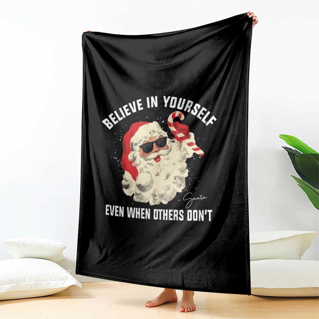 Vintage Christmas Santa Claus Face Throw Blanket Retro Believe In Yourself Funny Motivational TS10 Print Your Wear