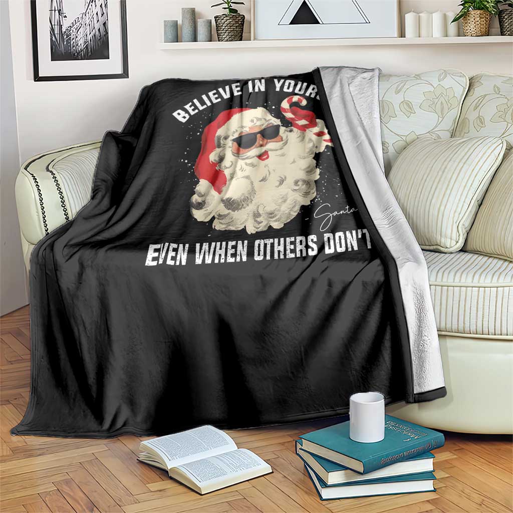 Vintage Christmas Santa Claus Face Throw Blanket Retro Believe In Yourself Funny Motivational TS10 Print Your Wear