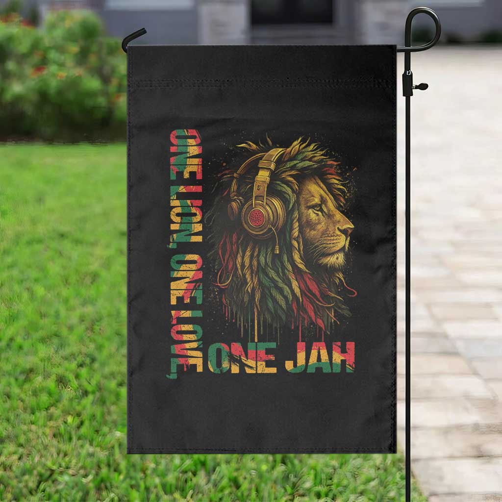 One Love Rasta Lion Garden Flag Rastafari Reggae Jamaica Roots Lion of Judah Dreadlocks TS10 Print Your Wear