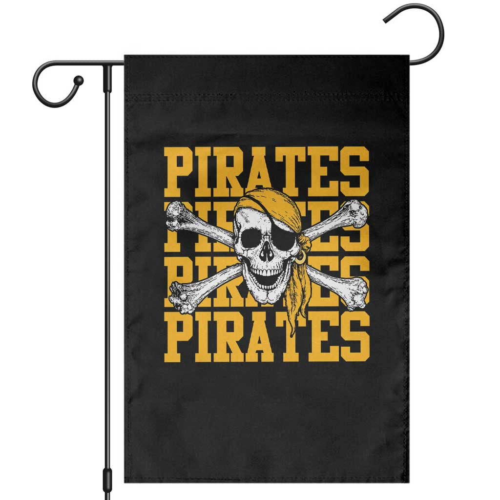 Retro Pirates Garden Flag Vintage Retro Skull Crossbones Baseball Fans TS10 Black Print Your Wear
