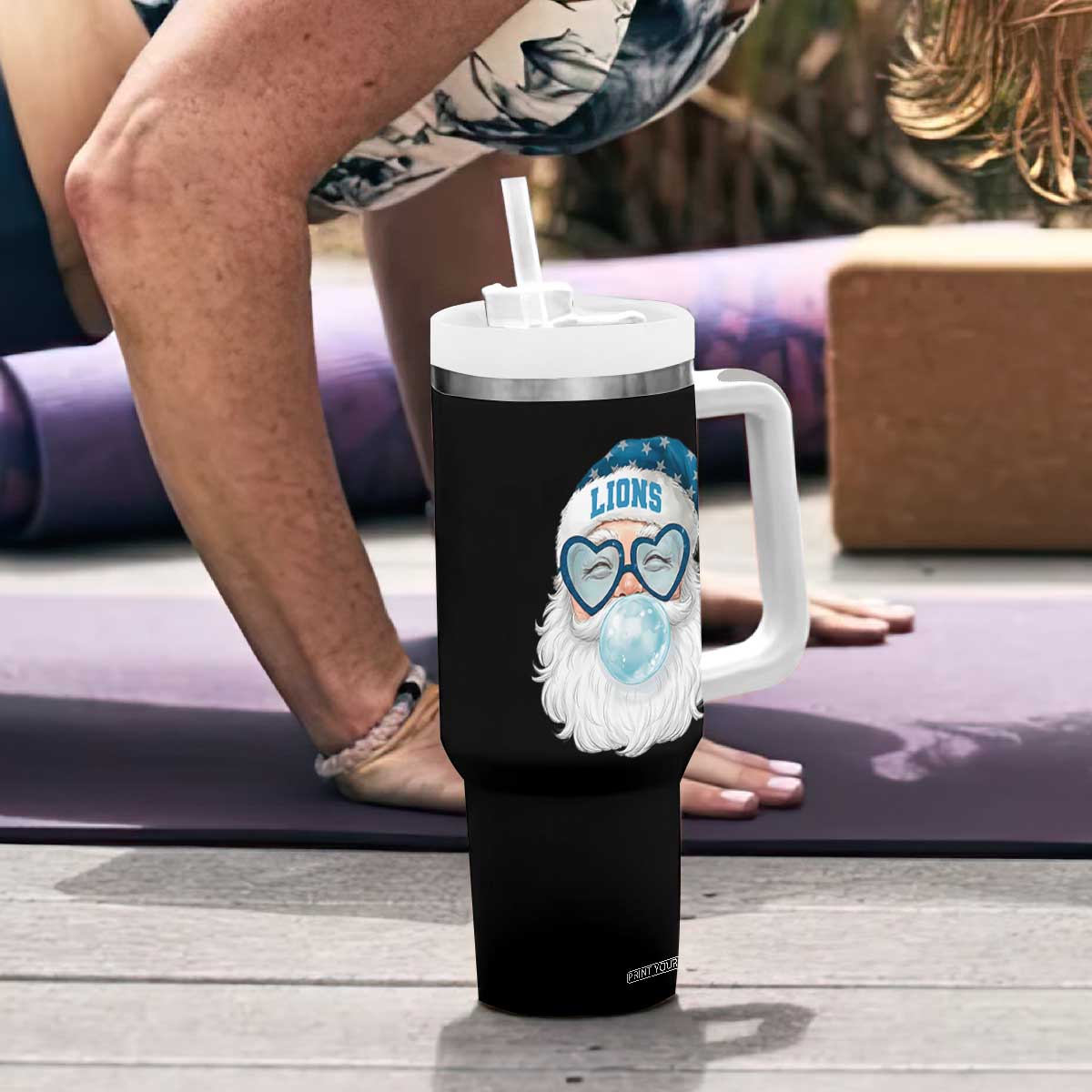 Christmas LF Tumbler With Handle Vintage Retro Santa Bubble Gum Game Day TS10 Print Your Wear