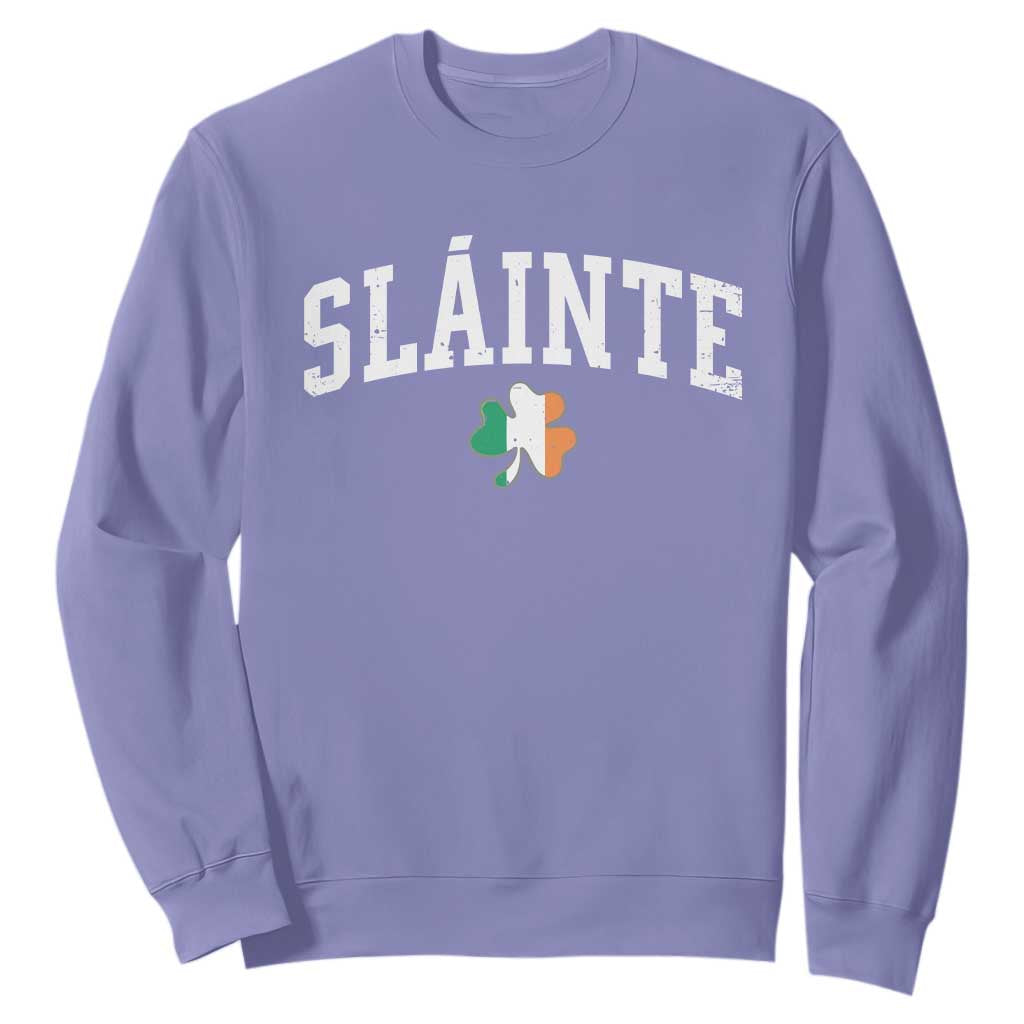St Patricks Day Sweatshirt Retro Slainte Shamrock Lucky Irish Day Gift TS10 Violet Print Your Wear