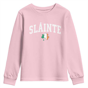 St Patricks Day Youth Sweatshirt Retro Slainte Shamrock Lucky Irish Day Gift TS10 Light Pink Print Your Wear