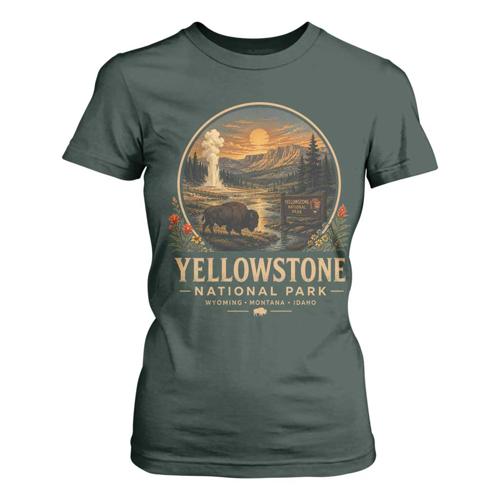 Vintage Yellowstone National Park Vintage Bison Geyser T Shirt For Women Wyoming Montana Idaho Hiking Camping