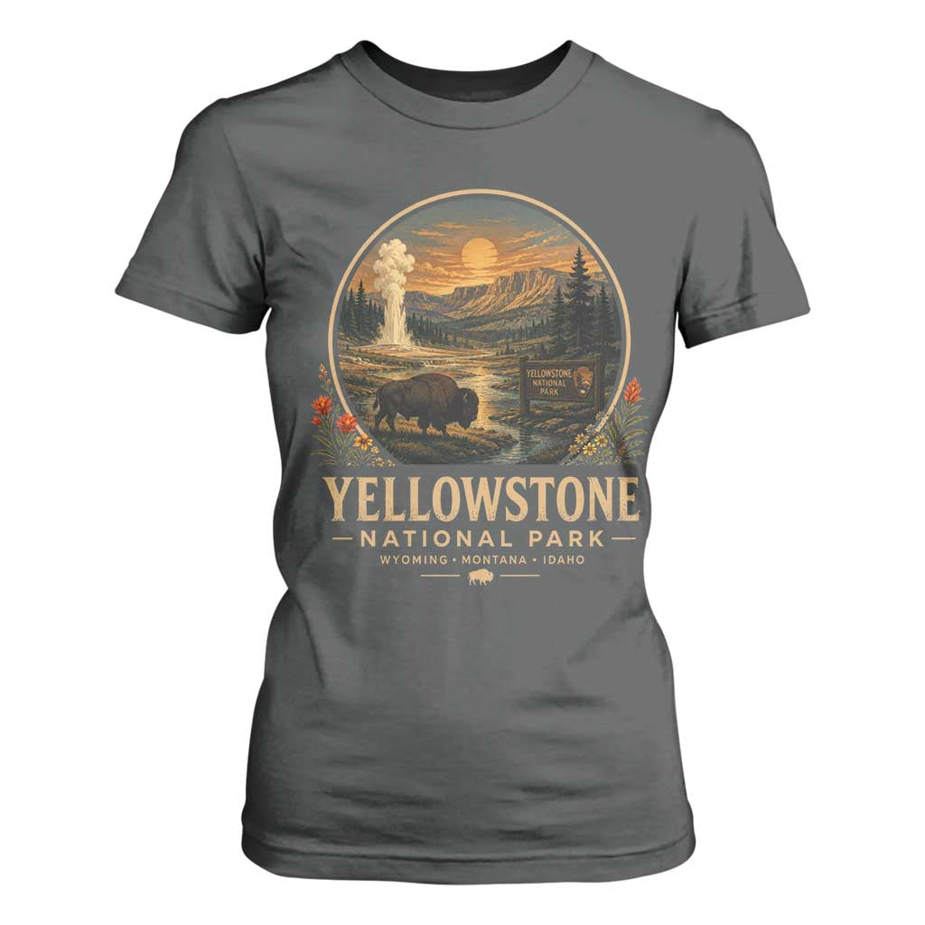 Vintage Yellowstone National Park Vintage Bison Geyser T Shirt For Women Wyoming Montana Idaho Hiking Camping