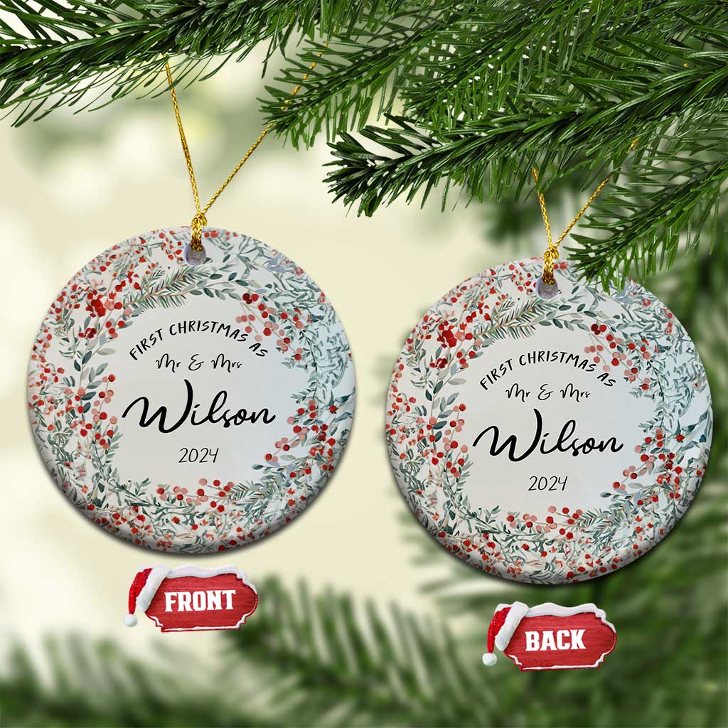 Personalised First Xmas as Mr & Mrs Christmas Ornament Custom Name Wedding Gifts for Newlywed Couple TS10 Circle White Print Your Wear