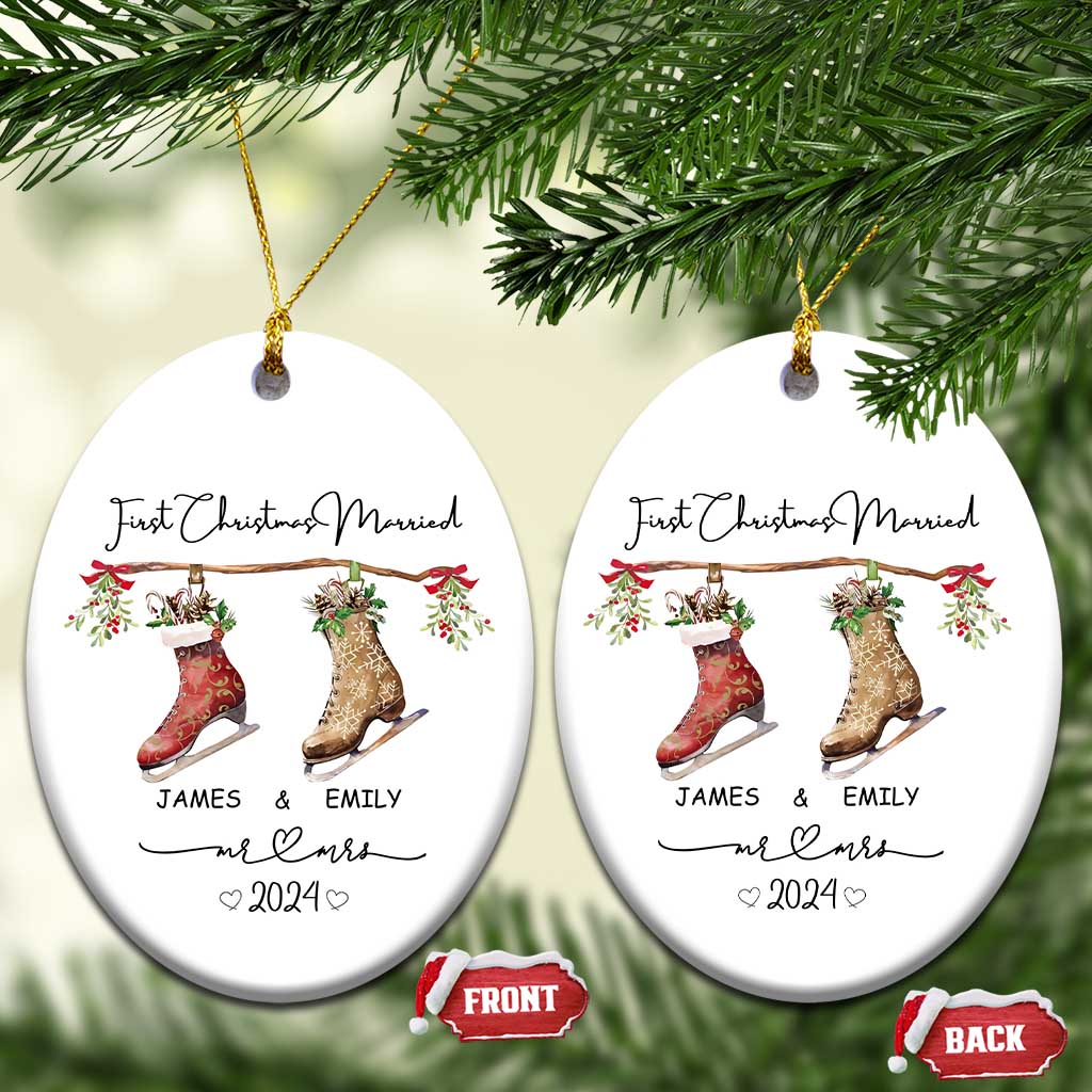 Personalised First Xmas Married Christmas Ornament Custom Name Mr & Mrs Wedding Gifts for Newlywed Couple TS10 Oval White Print Your Wear