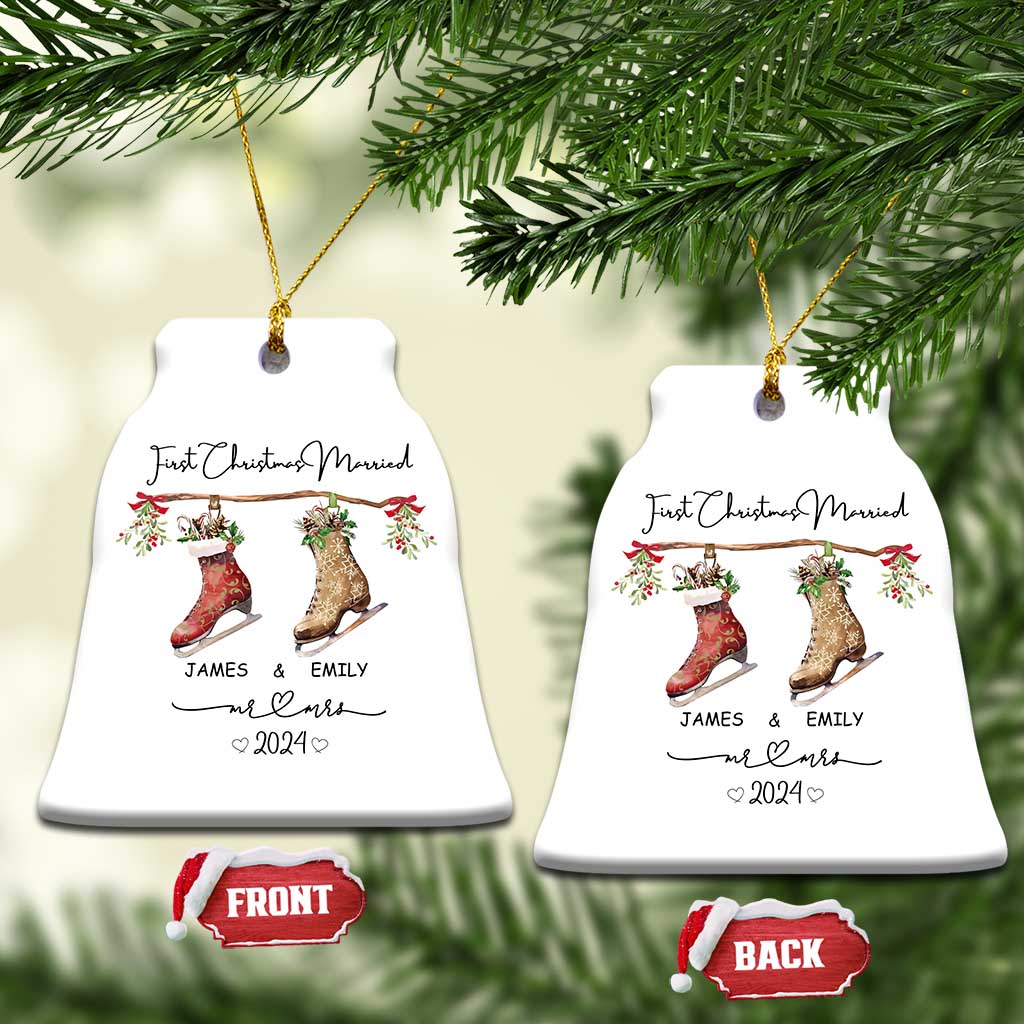 Personalised First Xmas Married Christmas Ornament Custom Name Mr & Mrs Wedding Gifts for Newlywed Couple TS10 Bell Flake White Print Your Wear
