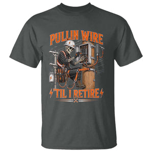 Electrician Lineman Skeleton Graphic T Shirt Pullin Wire Til I Retire
