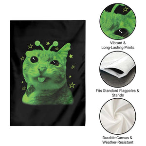 Funny Alien Cat Meme Retro Y2K Vintage Space Kitty Garden Flag