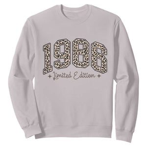 1986 Retro Birthday Sweatshirt 40 Year Old Leopard 40th Birthday Gifts For Women TS10 Ice Gray Print Your Wear