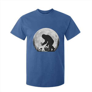 Bigfoot Mushroom Hunter T Shirt For Kid Vintage Sasquatch Art Mystical Nature Lover Retro Full Moon