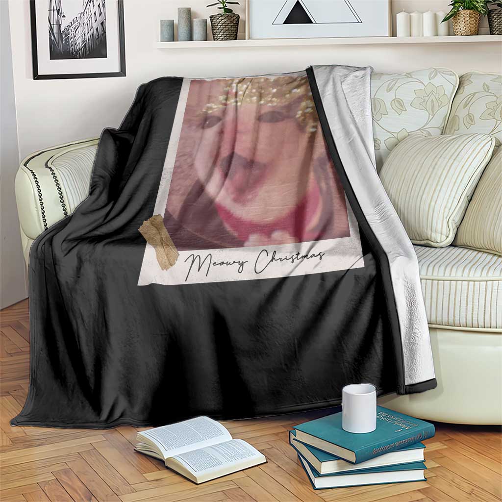 Meowy Christmas Throw Blanket Funny Cat Lovers Xmas Vintage Photo TS10 Print Your Wear