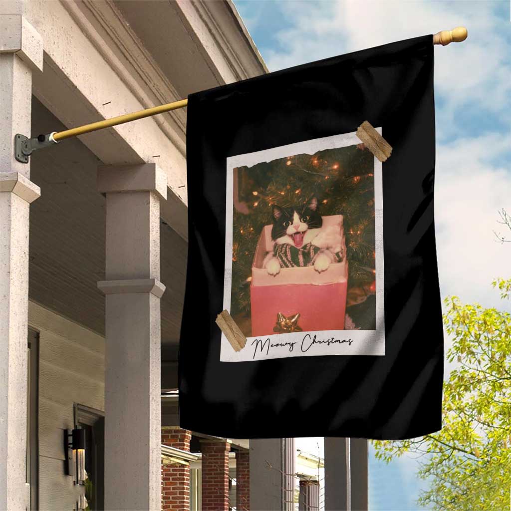 Meowy Christmas Garden Flag Cute Cat Lovers Xmas Retro Vintage Photo TS10 Print Your Wear