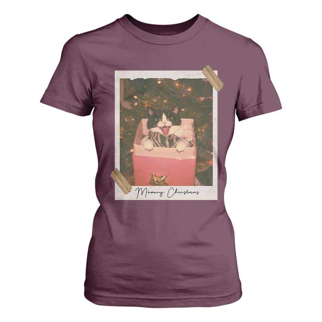 Meowy Christmas T Shirt For Women Cute Cat Lovers Xmas Retro Vintage Photo TS10 Maroon Print Your Wear