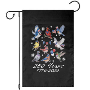 USA 250th Anniversary Bird Garden Flag Patriotic American Birds Independence Day Birdwatchers Birders