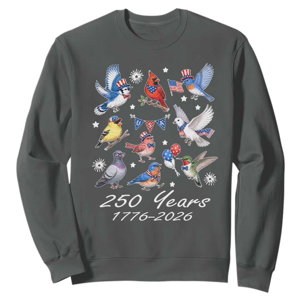 USA 250th Anniversary Bird Sweatshirt Patriotic American Birds Independence Day Birdwatchers Birders