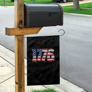 Distressed Faux Patchwork 1776 USA Flag Garden Flag Vintage Effect Printing Patriotic Graphic 4th Of July Independence Day