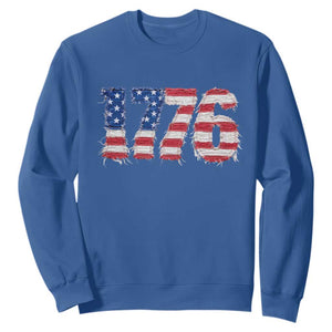 Distressed Faux Patchwork 1776 USA Flag Sweatshirt Vintage Effect Printing Patriotic Graphic 4th Of July Independence Day