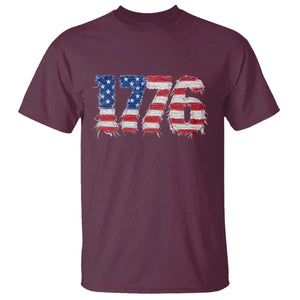Distressed Faux Patchwork 1776 USA Flag T Shirt Vintage Effect Printing Patriotic Graphic 4th Of July Independence Day