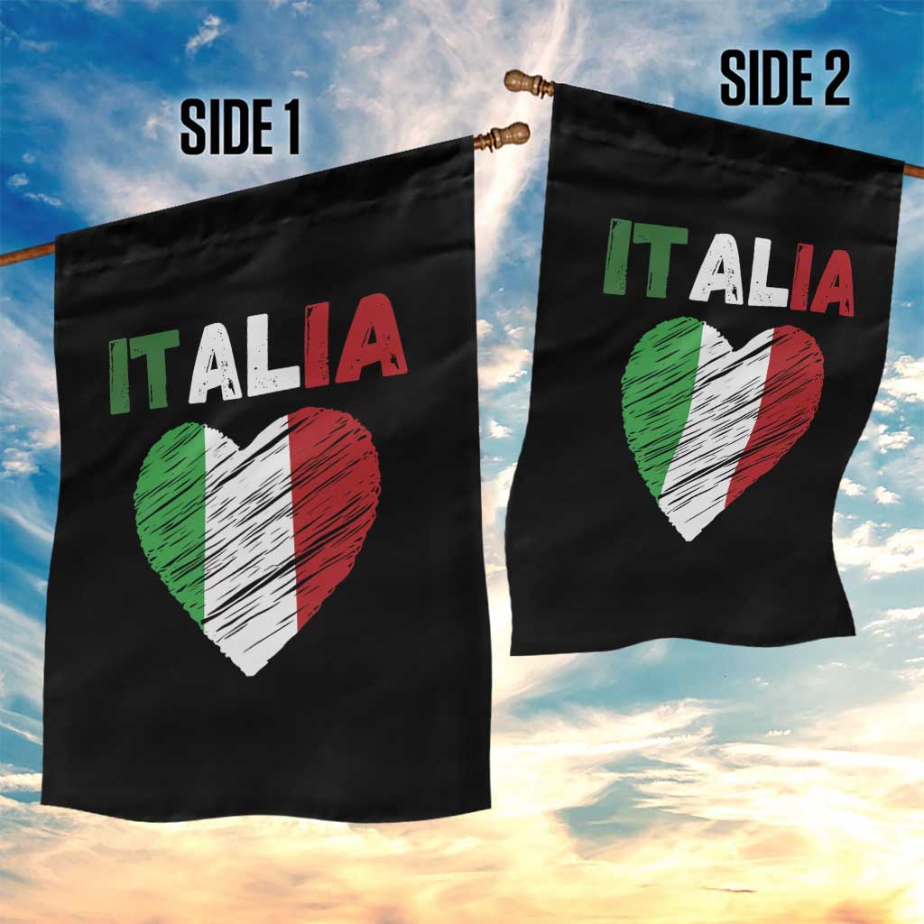 Italian Flag Heart Garden Flag Retro Vintage Italia Graphic