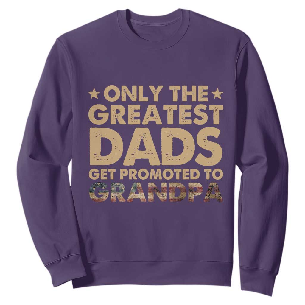 Greatest Dads Get Promoted To Grandpa Sweatshirt Retro American Flag Fathers Day New Grandpa Gift