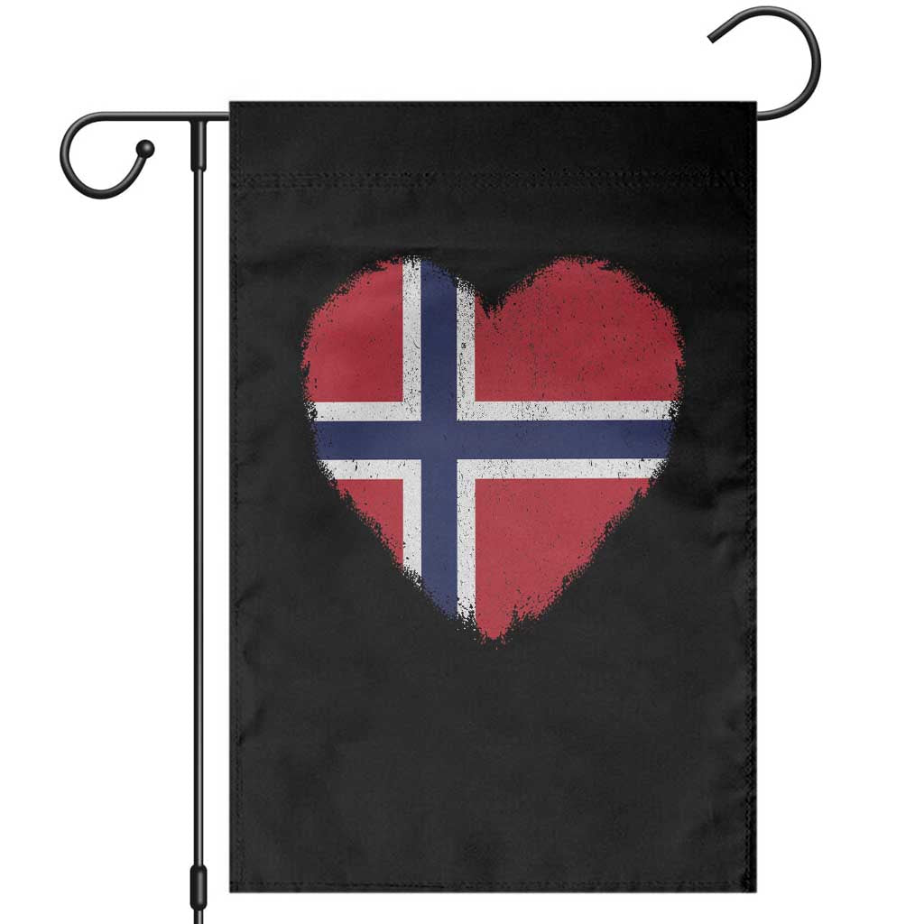 Norway Flag Heart Garden Flag Vintage Distressed Norge Norwegian Pride Patriotic Scandinavian Love Graphic TS10 Black Print Your Wear