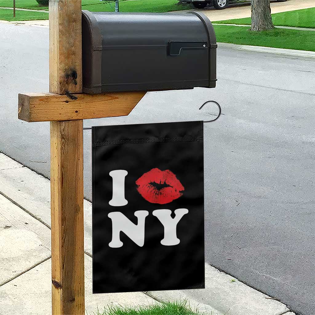 I Love NY Garden Flag Sexy Lips Red Lipstick Kiss New York Lover Travel Gift TS10 Print Your Wear
