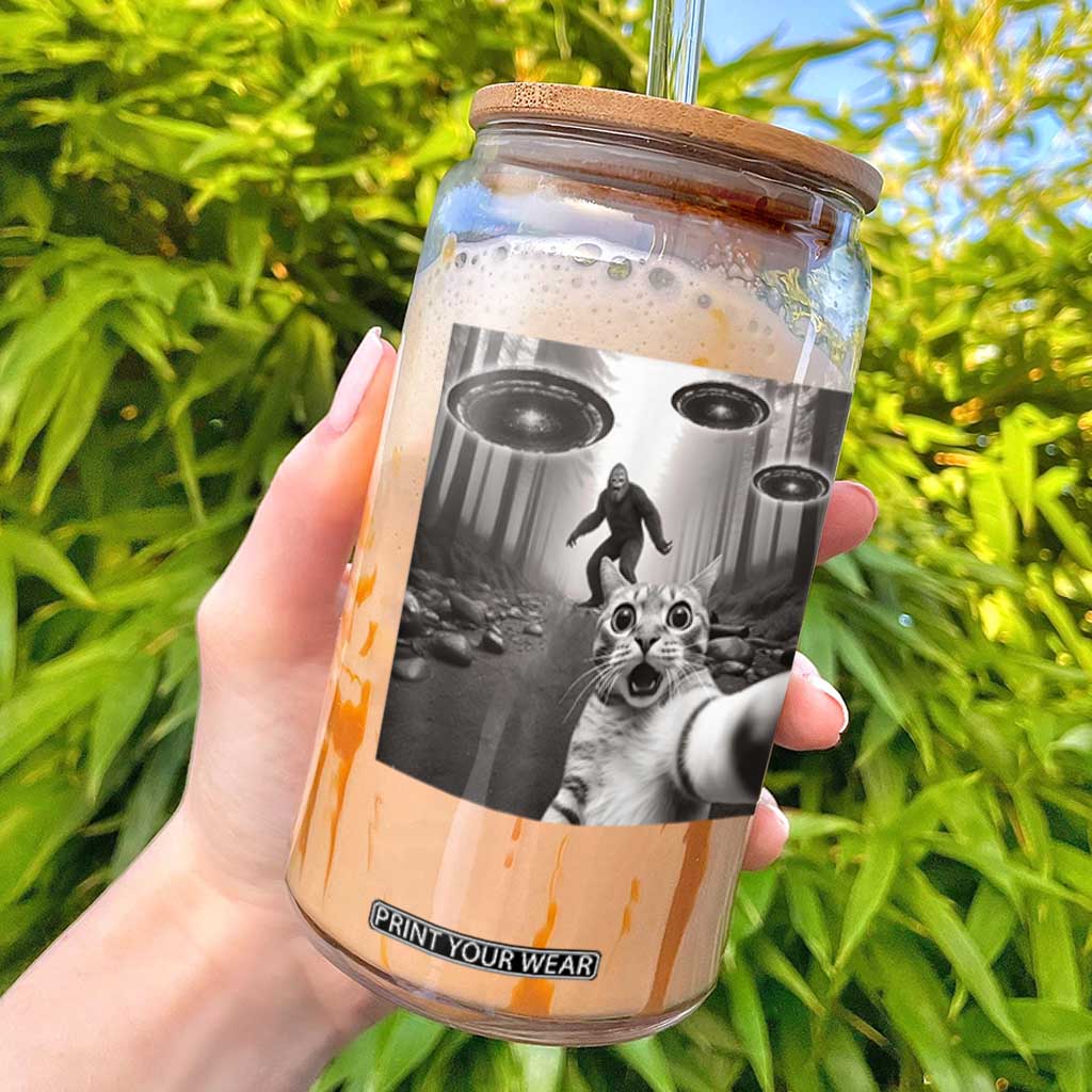 Cat Selfie With Bigfoot UFO Glass Can Funny Cat Lover Gifts TS10 Black Print Your Wear