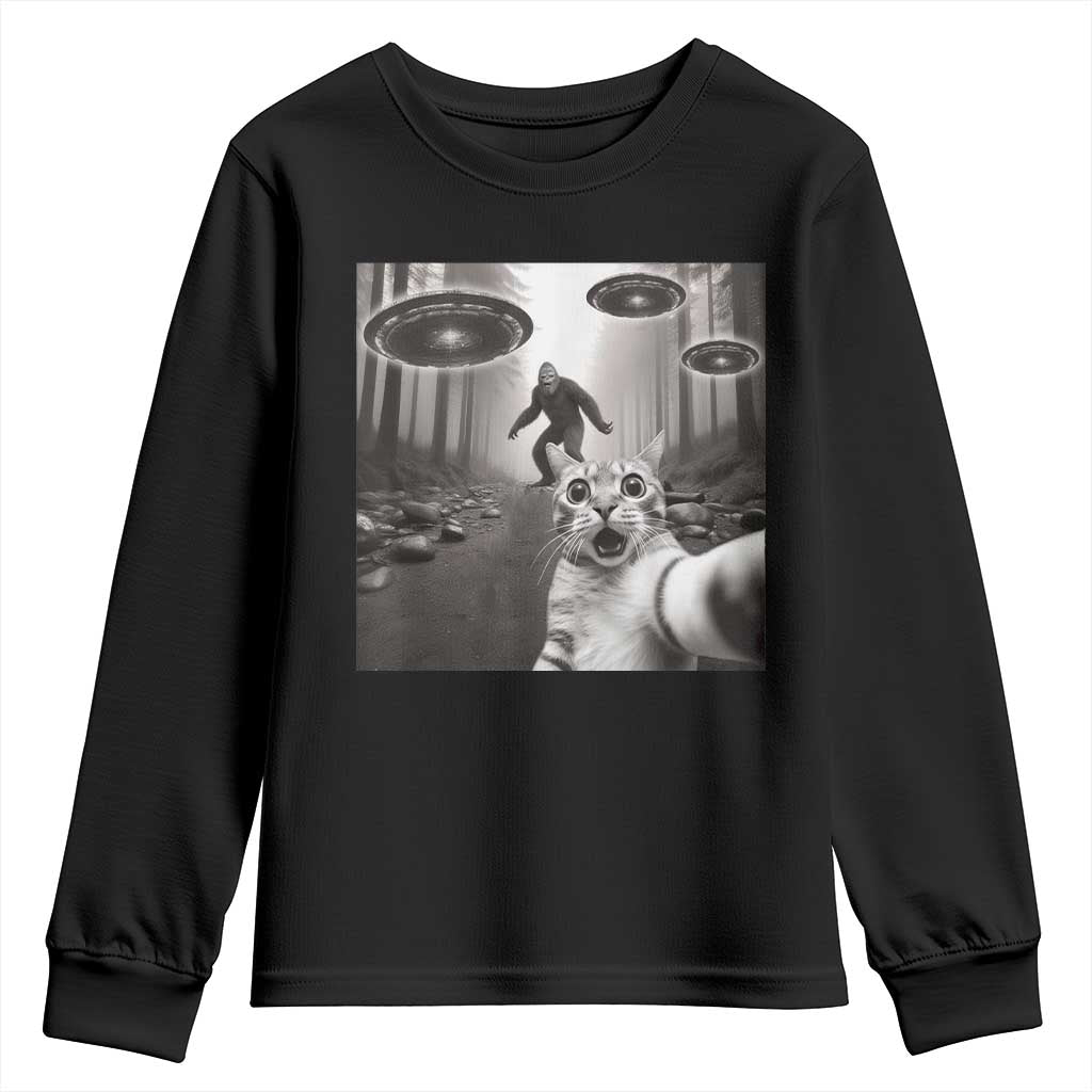 Cat Selfie With Bigfoot UFO Youth Sweatshirt Funny Cat Lover Gifts TS10 Black Print Your Wear