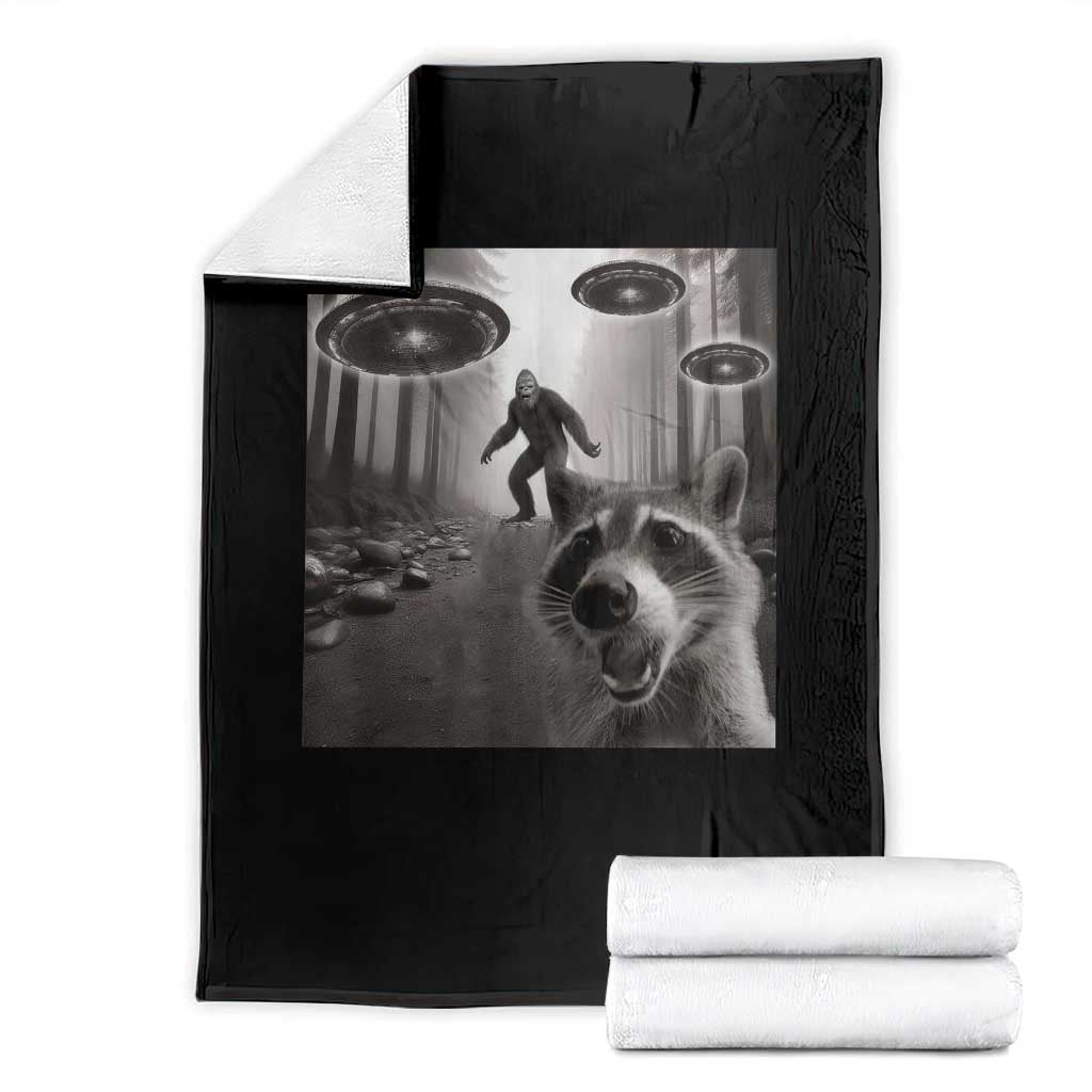 Raccoon Selfie With Bigfoot UFO Throw Blanket Funny Feral Lover Gifts TS10 Black Print Your Wear