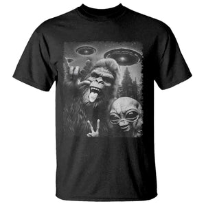 Bigfoot Selfie With Alien T Shirt UFO Funny Sasquatch Rock On Hand Sign TS10 Black Print Your Wear
