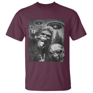 Bigfoot Selfie With Alien T Shirt UFO Funny Sasquatch Rock On Hand Sign TS10 Maroon Print Your Wear