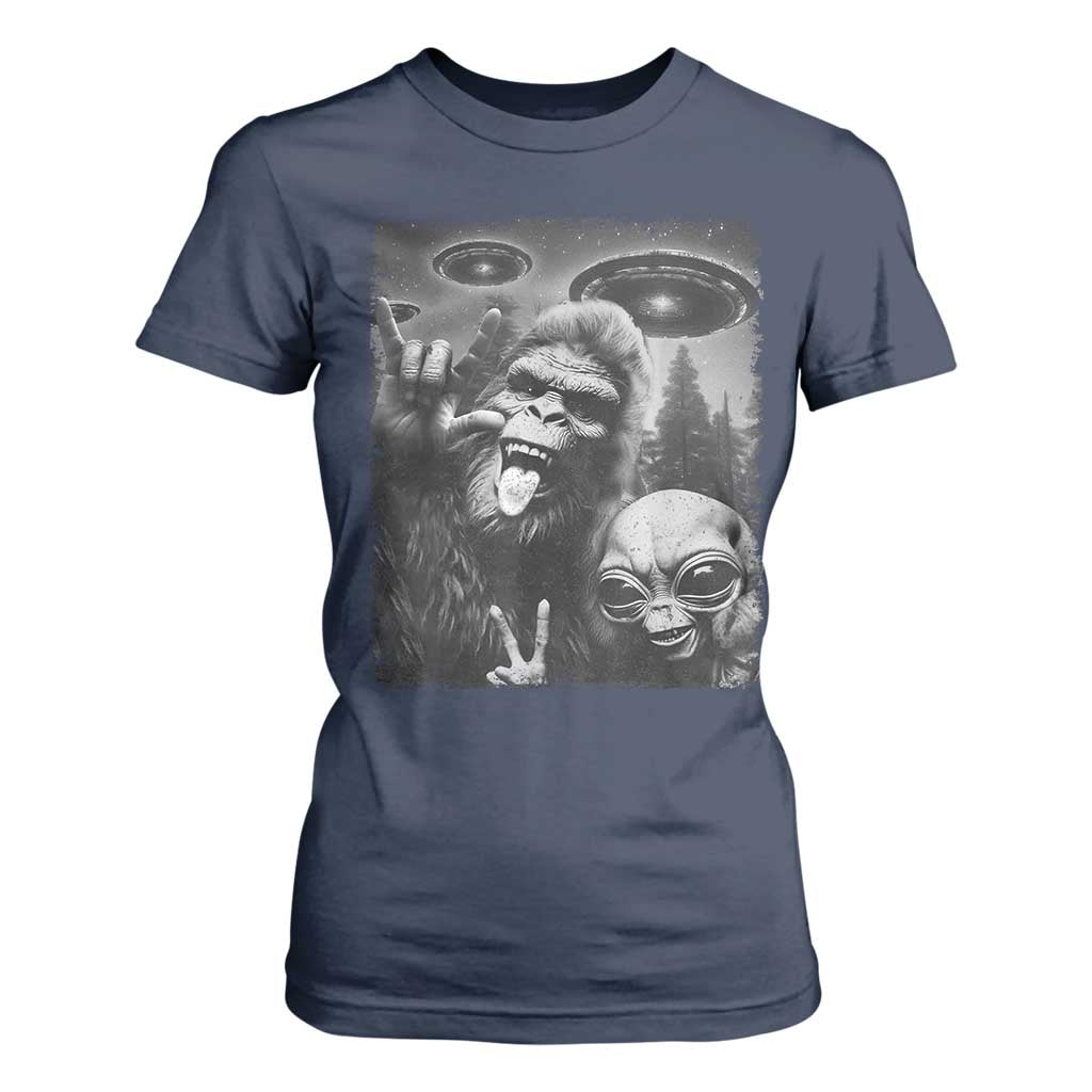 Bigfoot Selfie With Alien T Shirt For Women UFO Funny Sasquatch Rock On Hand Sign TS10 Navy Print Your Wear