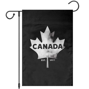 Canada Flag Garden Flag Canadian Maple Leaf Vintage Retro Sport TS10 Black Print Your Wear
