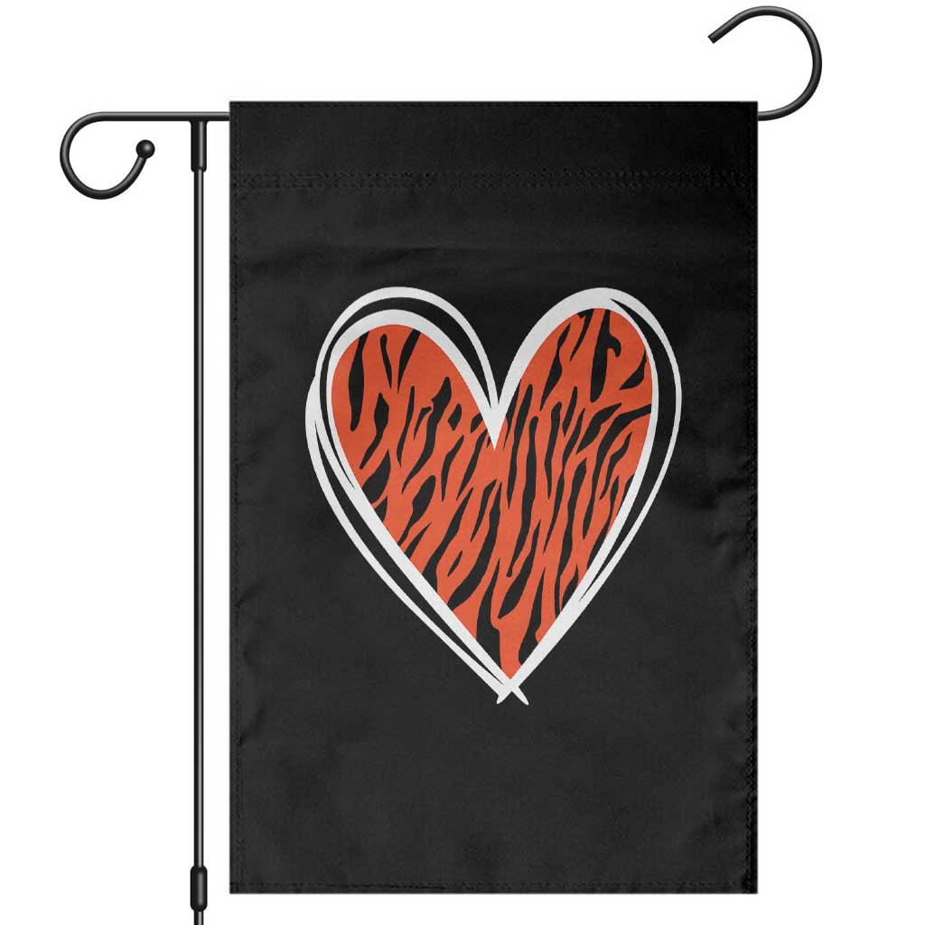 Bengal Tiger Heart Garden Flag Retro BFT Sports Fan Trendy Game Day Gift TS10 Black Print Your Wear