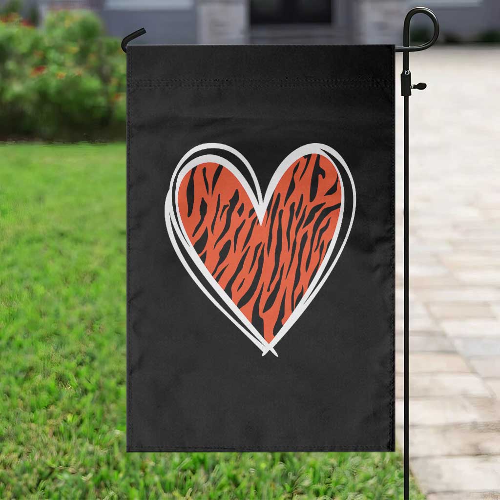 Bengal Tiger Heart Garden Flag Retro BFT Sports Fan Trendy Game Day Gift TS10 Print Your Wear