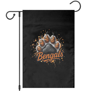 Vintage BFT Football Garden Flag Retro Sports Fan Trendy Game Day Spirit TS10 Black Print Your Wear