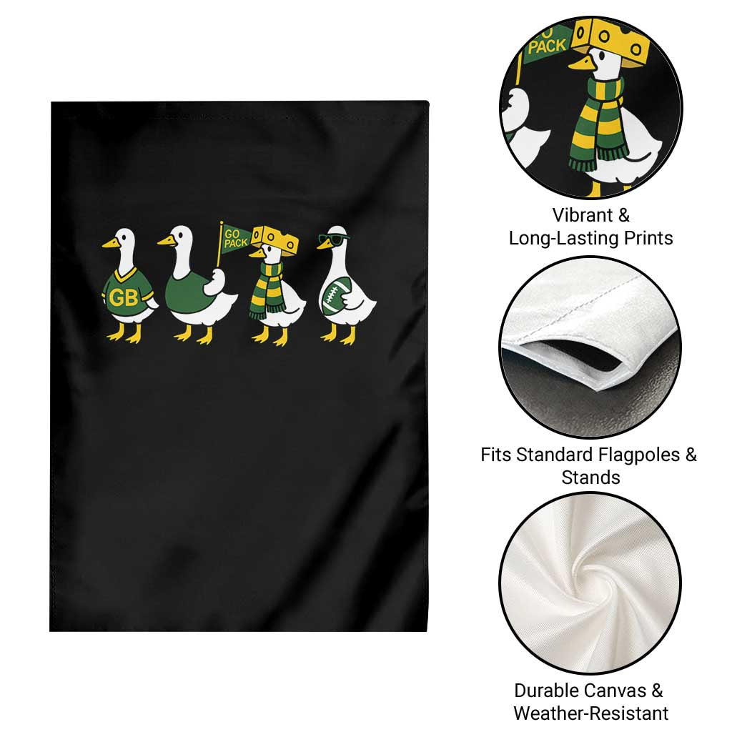 Vintage Green Bay Goose Garden Flag Funny Silly Gooses Football TS10 Print Your Wear