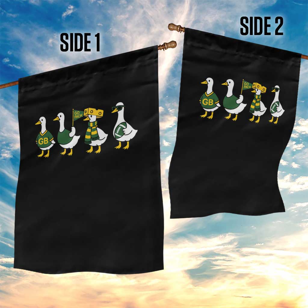Vintage Green Bay Goose Garden Flag Funny Silly Gooses Football TS10 Print Your Wear